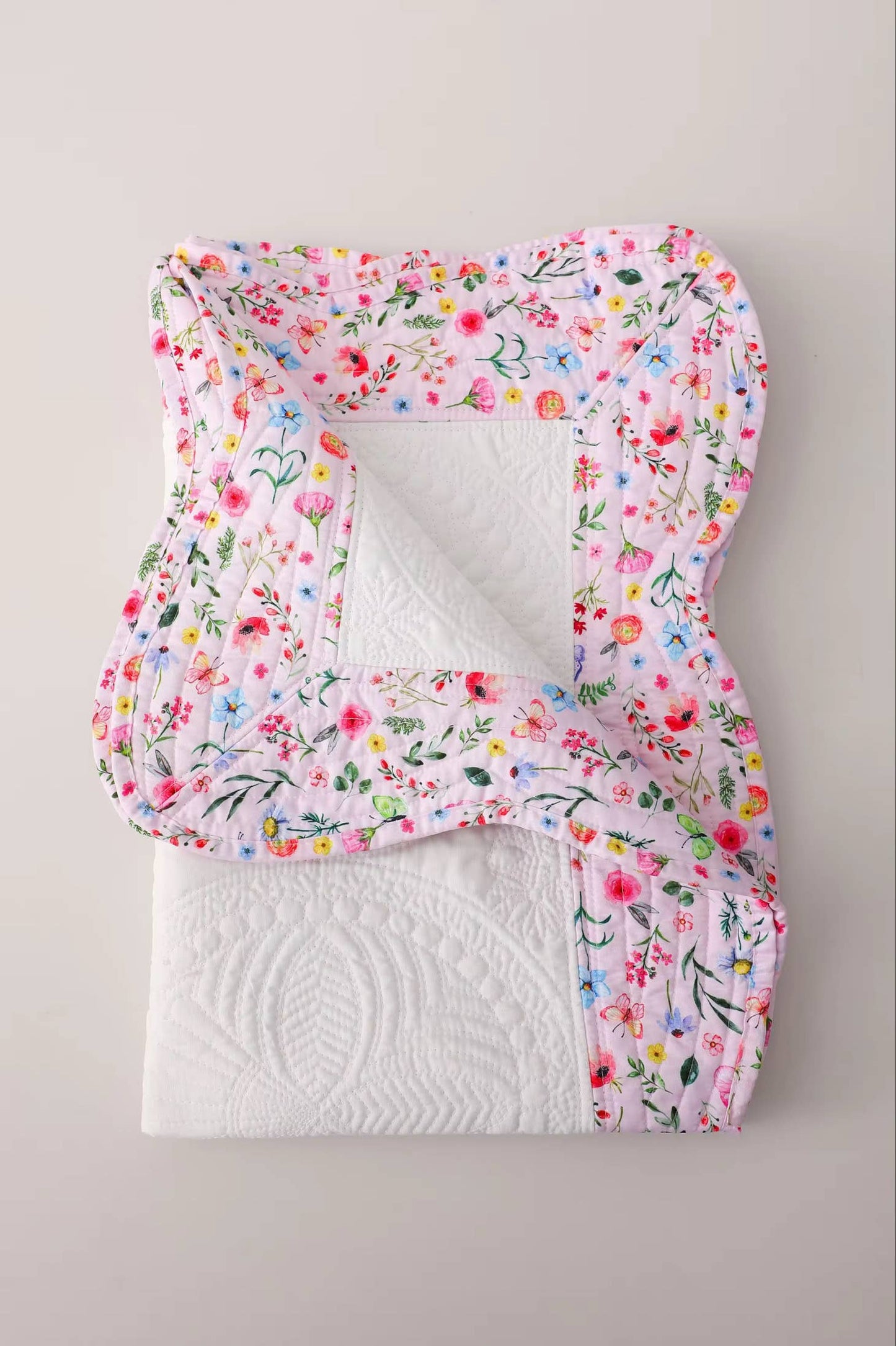 Heirloom Quilt - Baby Quilt Blanket Monogram