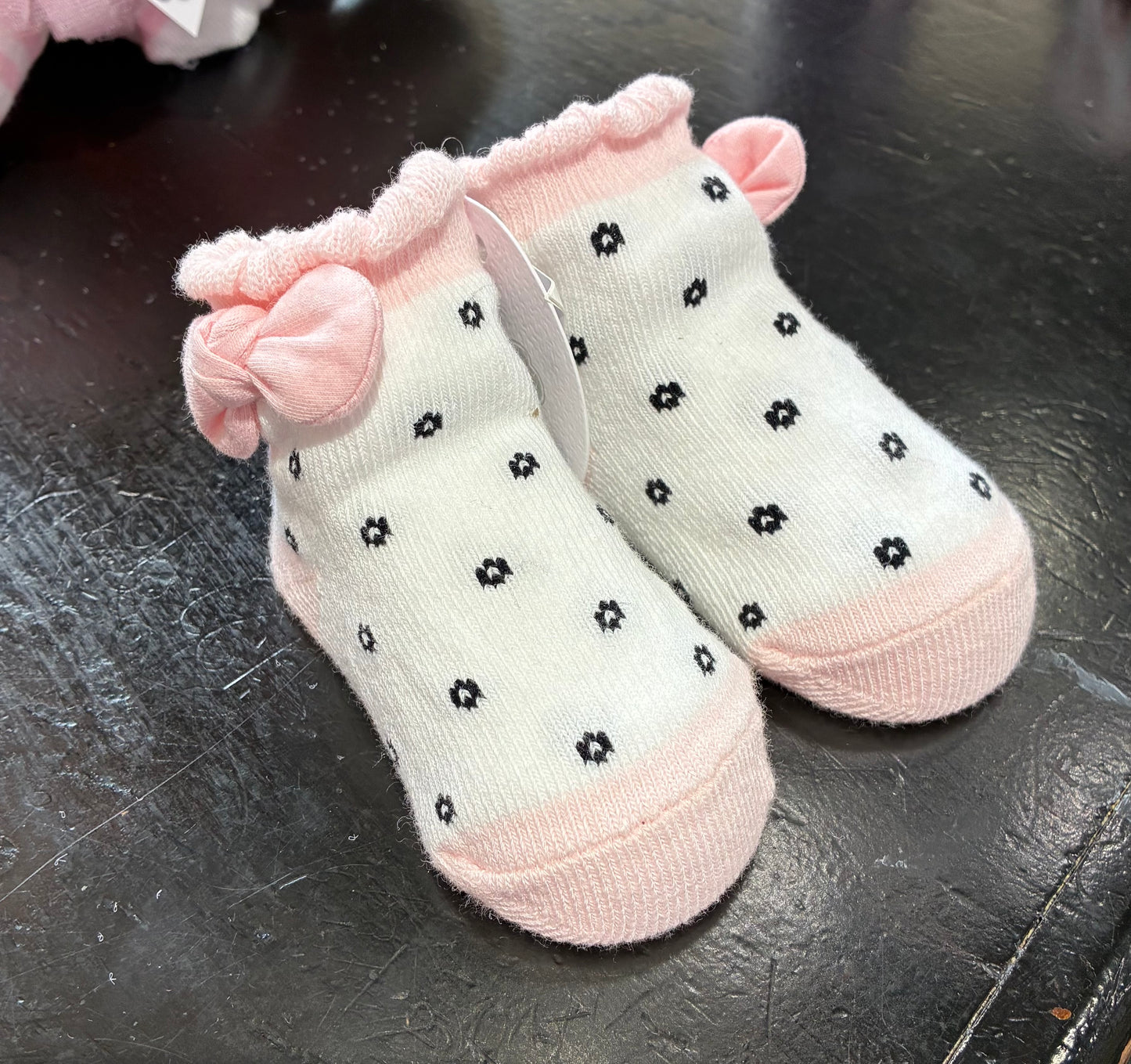 Black Flower Dot Socks