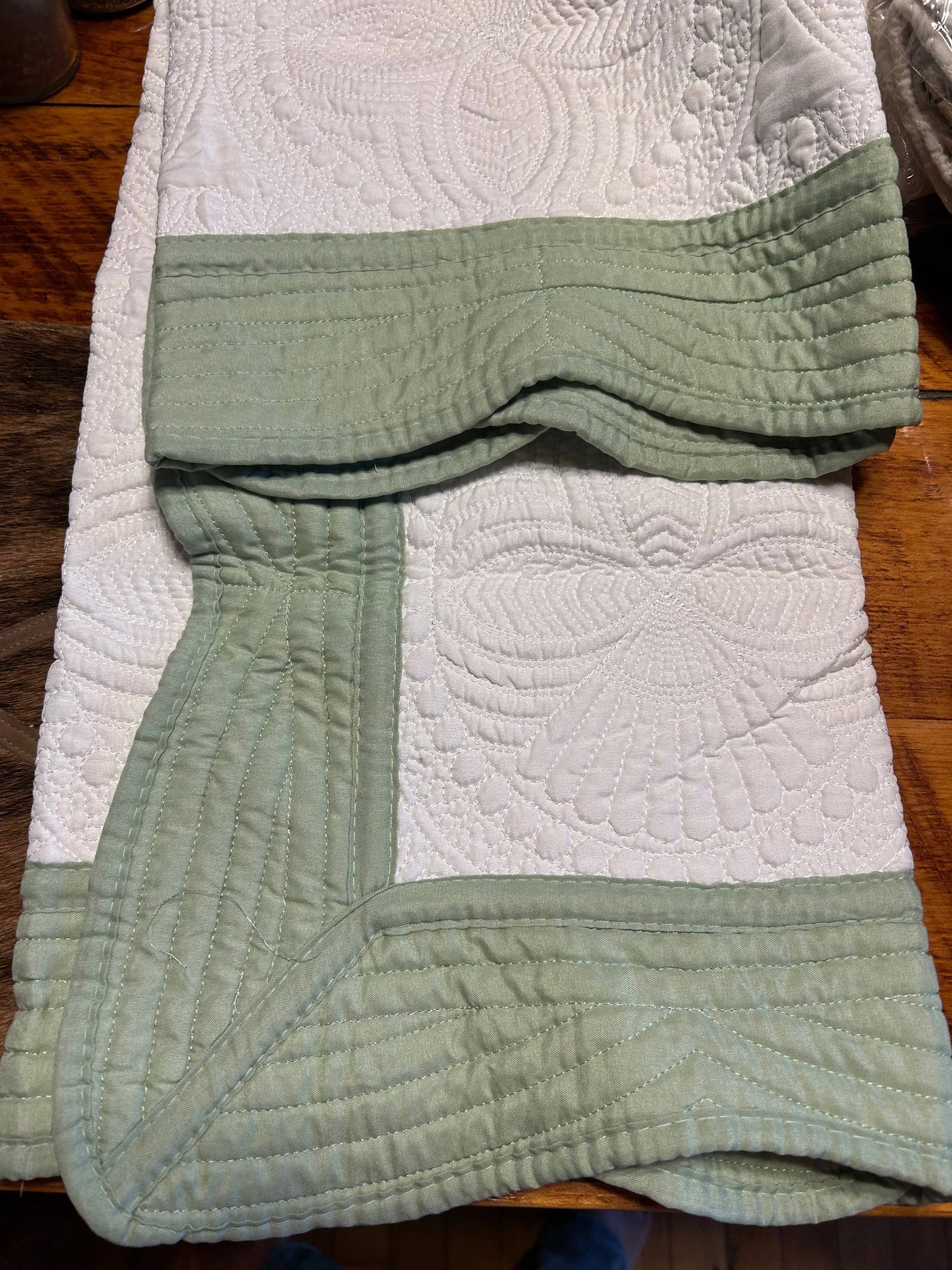 Heirloom Quilt - Baby Quilt Blanket Monogram