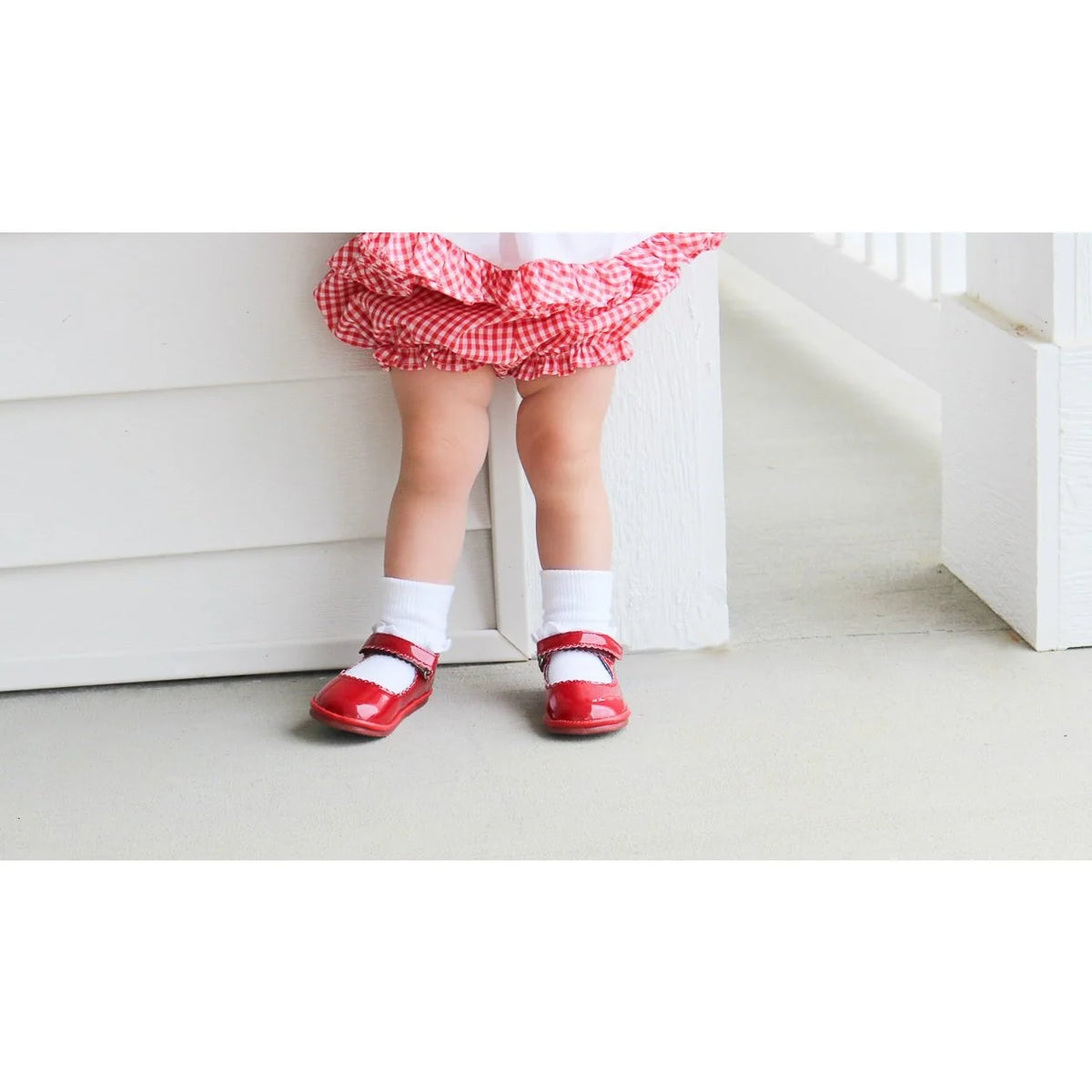 Red Cara Scalloped Mary Jane