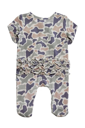 RUFFLE CAMO CUTIE BAMBOO ZIPPER FOOTIE