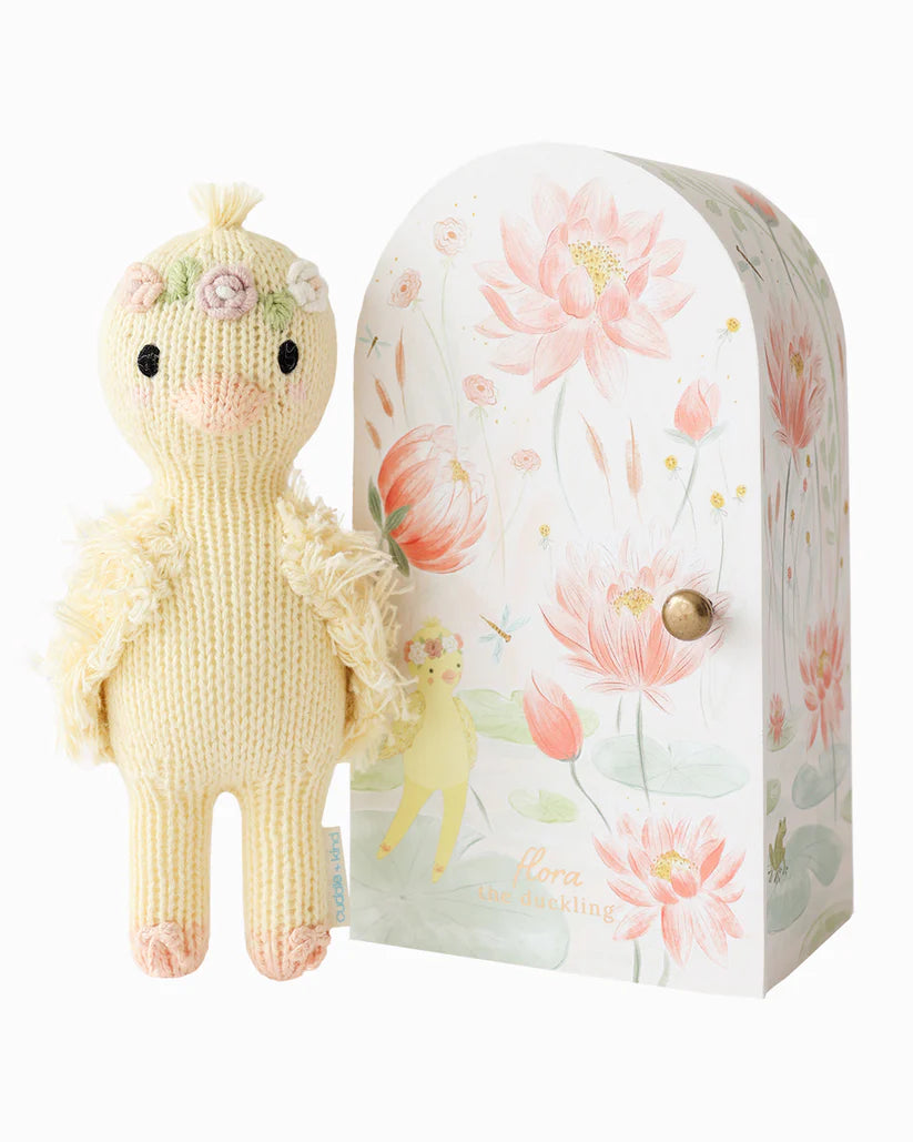 Tiny Flora the duckling mauve